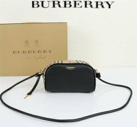 Picture of Burberry Lady Handbags _SKUfw97006285fw